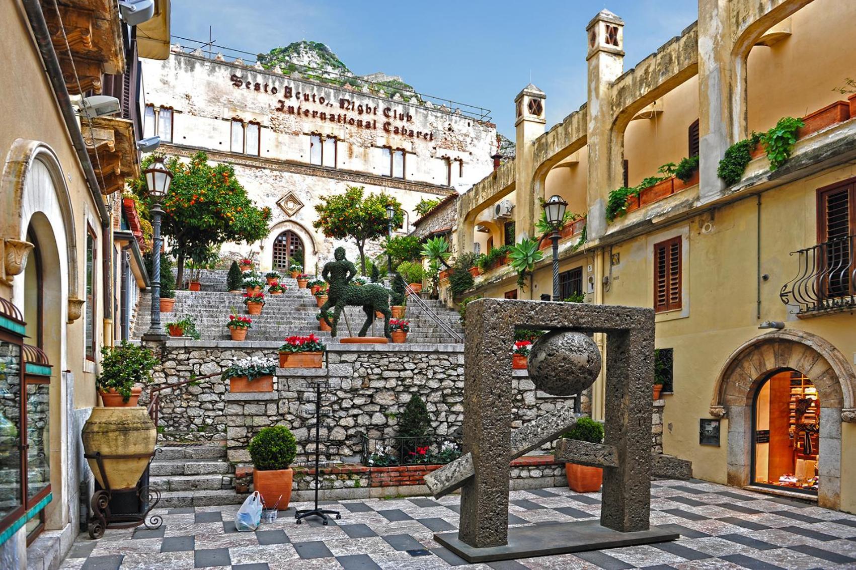 Casa Le Sorelle Giardini Naxos Bagian luar foto